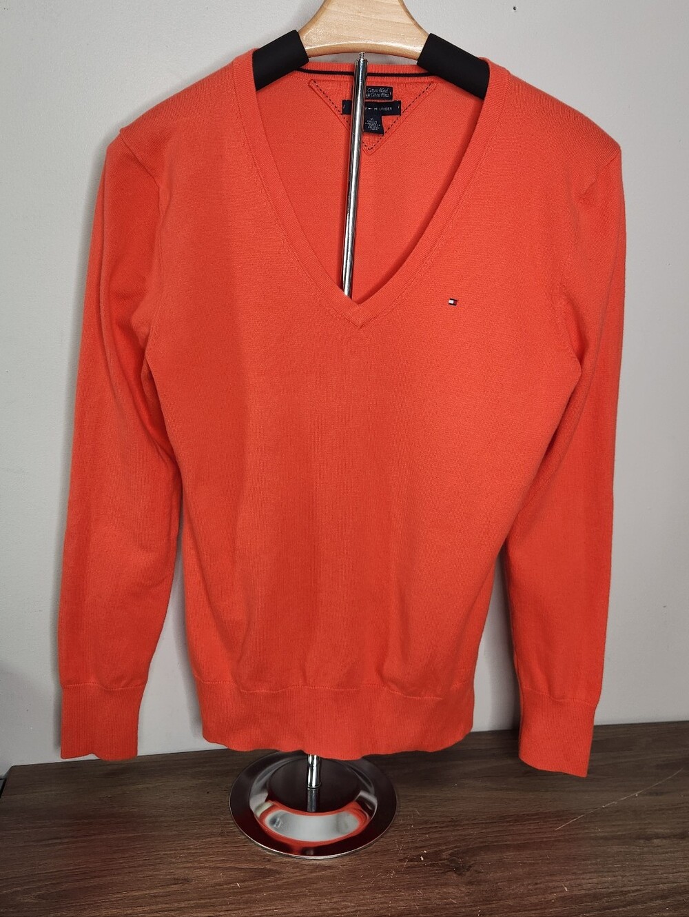 Tommy Hilfiger V-Neck Long Sleeve Shirt